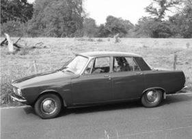 Rover 2000 (1963) - gefällige Limousine mit Inspirationen vom Citroën DS