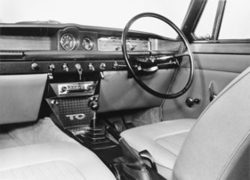 Rover 2000 TC (1967) - Blick ins Interieur