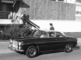 Rover 3,5 Litre (1972) - das viertürige Coupé mit V8-Motor