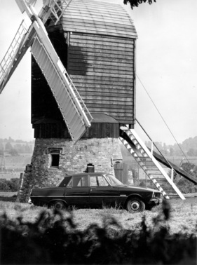 Rover 3500 (1972) - wurde gerne in dunklen Farbtönen bestellt