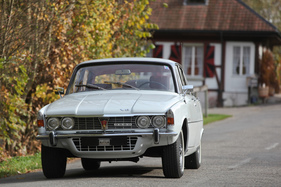 Rover 3500 V8 (1970) - anfänglich gab es den Rover P6 nur in fünf Farben, weiss gehörte dazu