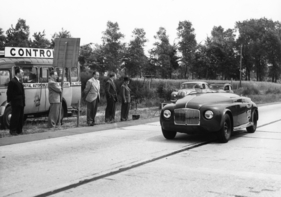 Rover Jet 1 (1952) - Weltrekord (243.5 kmh) in Jabbeke, bereits mit modifizierter Front