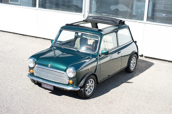 Bild: Rover Mini Cooper 1300i British Open (1996) - als Lot 35 an der Versteigerung "Klassische Automobile & Motorräder" der Oldtimer Galerie in Toffen am 18. Oktober 2025