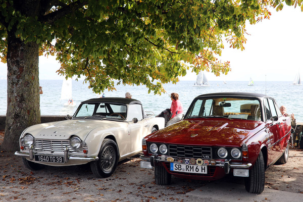 Bild: Rover P6 V8 neben Triumph TR4 - 29. Swiss Classic British Car Meeting Morges 2021