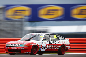Rover SD1 (1985) - Super Touring Car Trophy - Silverstone Classic 2017