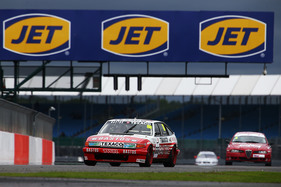 Rover SD1 (1985) - Super Touring Car Trophy - Silverstone Classic 2017
