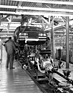 Rover SD1 3500 (1976) - die Heirat - die Karosserie wird mit der Technik verbunden
