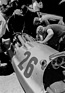 Rudolf Uhlrenhaut, Alfred Neubauer und Mechaniker am Mercedes-Benz W154 - Grosser Preis von Tripolis (1938)