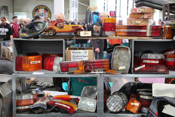 Rückleuchten für Audi, BMW, Mercedes oder Subaru - Oldtimermesse St. Gallen 2018