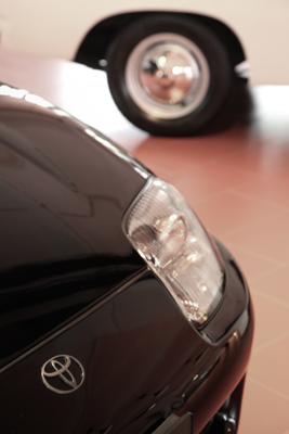 Rund 30 Jahre liegen zwischen dem Toyota Supra Twin Turbo und dem Corona Pick-Up - 50 Jahre Toyota Schweiz Sonderschau