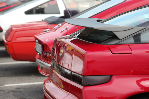 Rund oder eckig? Der Alfa Romeo ES30 im Vergleich mit britischen Vorgängern - Fantastic Plastic 2019