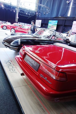 Runde Front und eckiges Heck – Alfa Romeo Storico in der Autoworld Brüssel 2022