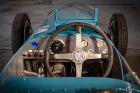 SEFAC Grand Prix (1934) - gut bestücktes Armaturenbrett