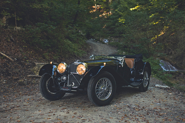 Bild: SS 100 Jaguar 2 1/2-Litre Roadster (1938) - als Lot 137 an der Versteigerung der Oldtimer Galerie in Gstaad am 29. Dezember 2022