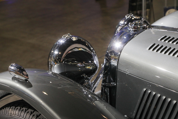 SS 100 Jaguar 3 1/2 Litre (1938) - bei Dönni Classic Cars - Auto Zürich 2022