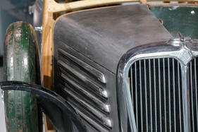 SS1 Airline (1935) - fortgeschrittener Restaurierungsprozess bei Dönni Classic Cars - 38. Auto Zürich 2025