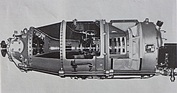 STP-Paxton Turbocar (1967) – Die Gasturbine des Typs Pratt & Whitney ST6B-62. Rechts Einlass und Kompressorturbine, in der Mitte der Brennraum, links Arbeitsturbine und Abgasführung