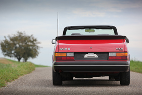 Saab 900i 16 Cabriolet (1990) - aus dem Heckklappen-Modell wurde ein Cabriolet Saab 900i 16 Cabriolet (1990) - aus dem Heckklappen-Modell wurde ein Cabriolet