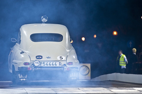 Saab 93 1957 an der Mille Miglia 2011