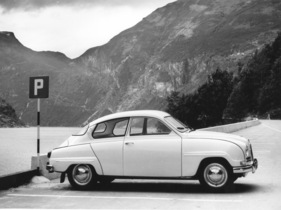 Saab 96 (1962) - die Form erinnert an ein Ei Saab 96 (1962) - die Form erinnert an ein Ei