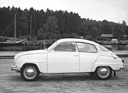 Saab 96 (1963) – Seitenansicht mit skurril geformten Fensterflächen