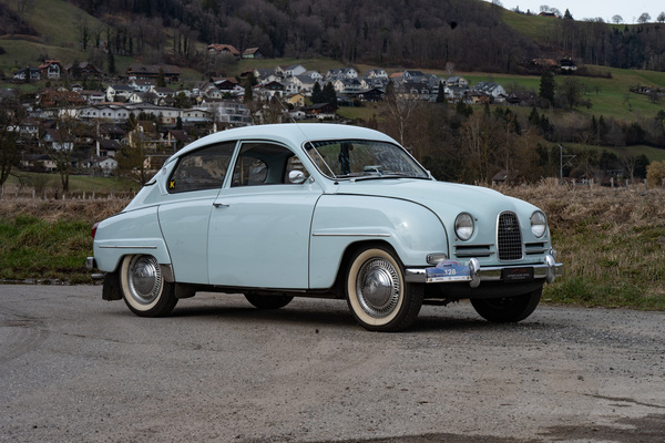 Bild: Saab 96 Delux (1964) - als Lot 31 an der Versteigerung der Oldtimer Galerie in Toffen am 21. März 2026