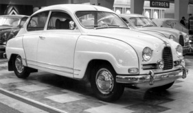 Saab 96 Sport (1962) am Genfer Automobilsalon - alte Form und 'moderne' Leistung Saab 96 Sport (1962) am Genfer Automobilsalon - alte Form und 'moderne' Leistung