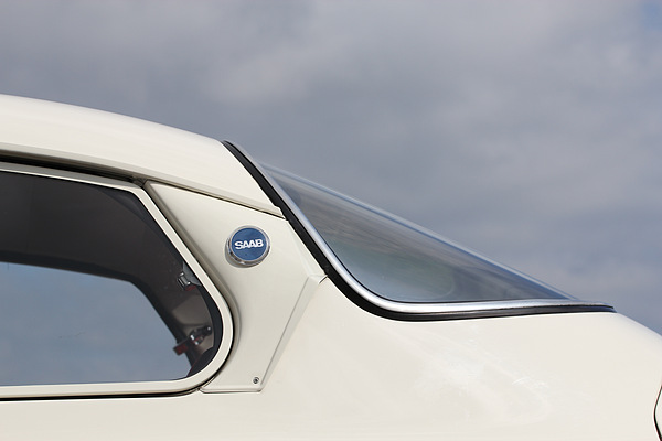 Saab 96 V4 Deluxe (1969) - das Heckfenster wurde während der langen Bauzeit grösser