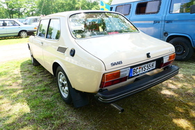 Saab 99L mit großen Rückleuchten – Bockhorner Oldtimermarkt 2025