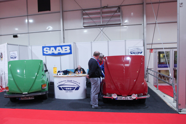 Saab-Club in Rot-Grün - Techno Classica Essen 2018