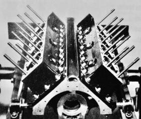 Bild Sacha-Gordine (1953) – Der Magnesium-Motorblock des 1,5-Liter-V8