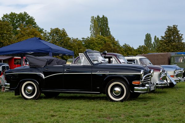 Sachsenring P 240 Paradecabrio (1958) , nur 4 Stück sollen gebaut worden sein. Dieses hier trägt die Nummer 3-58 und ist demnach wohl das dritte gebaute Modell – OMMMA 2023