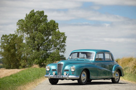 Salmson G72 Randonnée (1951) - Lot 229 an der Artcurial „Automobiles sur les Champs" Versteigerung 2024