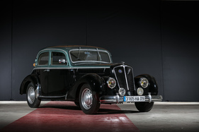 Salmson S4-61L Berline (1951) - als Lot 173 angeboten an der Artcurial André Trigano Collection 2020 Versteigerung am 13. September 2020