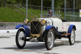 Salmson Val 3 Torpedo (1922) - stilsicher bei der Abfahrt - Dolder Classics Mai 2019 Salmson Val 3 Torpedo (1922) - stilsicher bei der Abfahrt - Dolder Classics Mai 2019