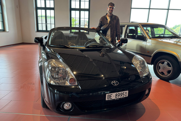 Sam mit seinem Toyota MR2 – Sam liebt einen MR2 und würde sich niemals ein neues Auto kaufen – Meet Emil 2025