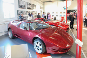 Sbarro Astro (1992) - Technik vom Ferrari 308 GTS, gebaut für einen Zürcher Augenarzt - Sonderschau Sbarro Concept-Cars in der autobau erlebniswelt 2022