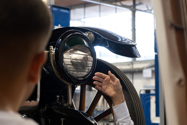 Scheinwerfer des Willys-Knight – 8. Autos von Dazumal 2023