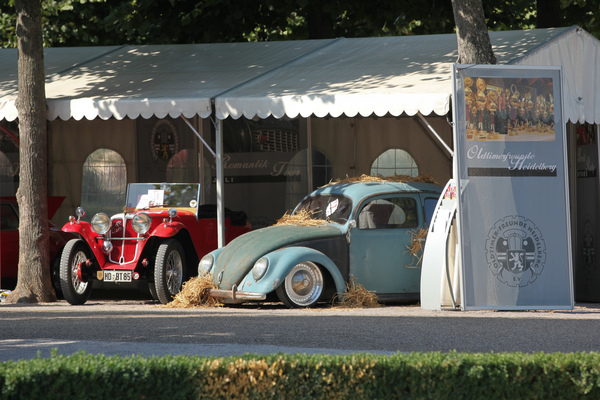 Scheunenfund-Käfer neben Aero bei den Odltimerfreunden Heidelberg - Classic-Gala Schwetzingen 2018