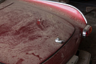 Scheunenfund Volvo P1800 S (1968) - viel Staub auf der Oberfläche