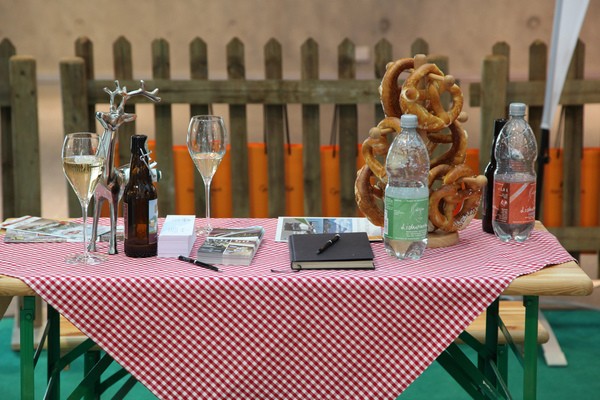 Schnell hatte man als Besucher einige Kilometer zurückgelegt, da wurde man natürlich auch hungrig …