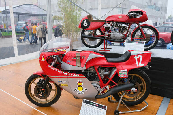 Image: Fast road motorcycles from the seventies - in the special show at Auto e Moto d'Epoca 2022