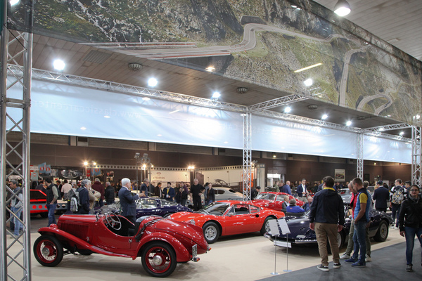 Beautifully designed Hödlmayr stand - Auto e Moto d'Epoca in Padua 2018