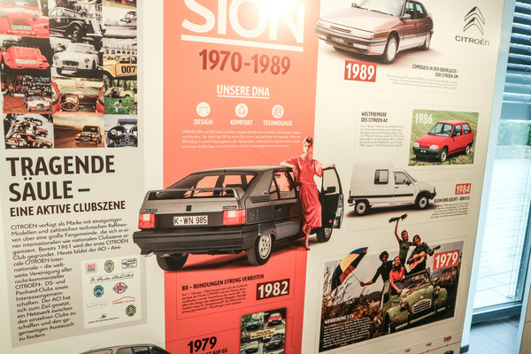 Schön zusammengestellte Schautafeln der Wanderausstellung