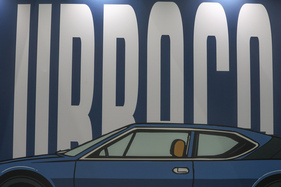 Schöne Gestaltung des Lamborghini-Urraco-Standes - 42. Auto e Moto d'Epoca 2025