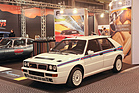Schöne Lancia Delta HF Integrale im Martini-Look bei einem Händler - Auto e Moto d'Epoca Padova 2015