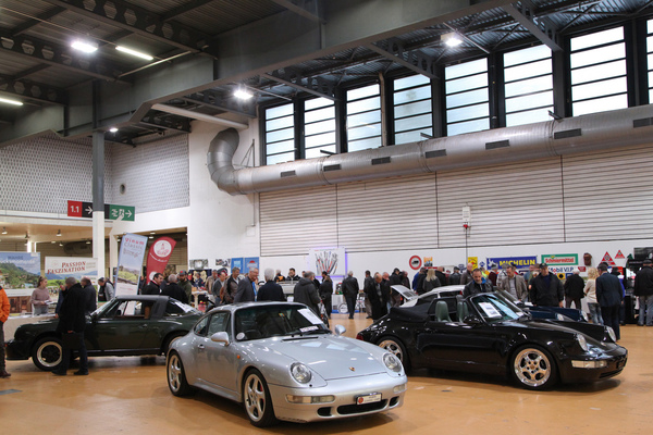 Schönes Porsche-Angebot mit 993 bei Huber Classic Cars - Oldtimermesse St. Gallen 2018