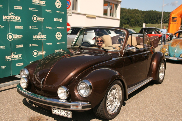 Schönes VW 1303 Cabriolet an der 5. Lägern Classic 2022