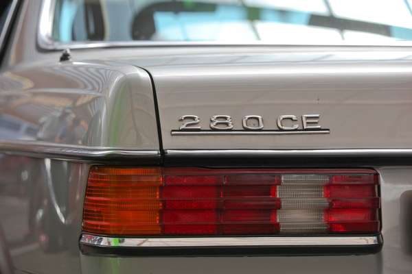 Schriftzüge - Mercedes-Benz 280 CE - 2. TCS Youngtimer und Classictreffen in Pratteln 2016