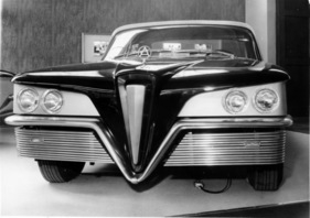 Scimitar Reutter - gezeichnet von Brooks Stevens, nicht jedermanns Geschmack - Genfer Autosmobilsalon 1959